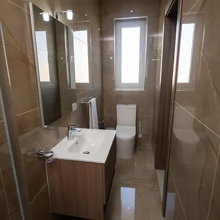 Large 3-bedroom With Terrace 아파트 Is-Swieqi